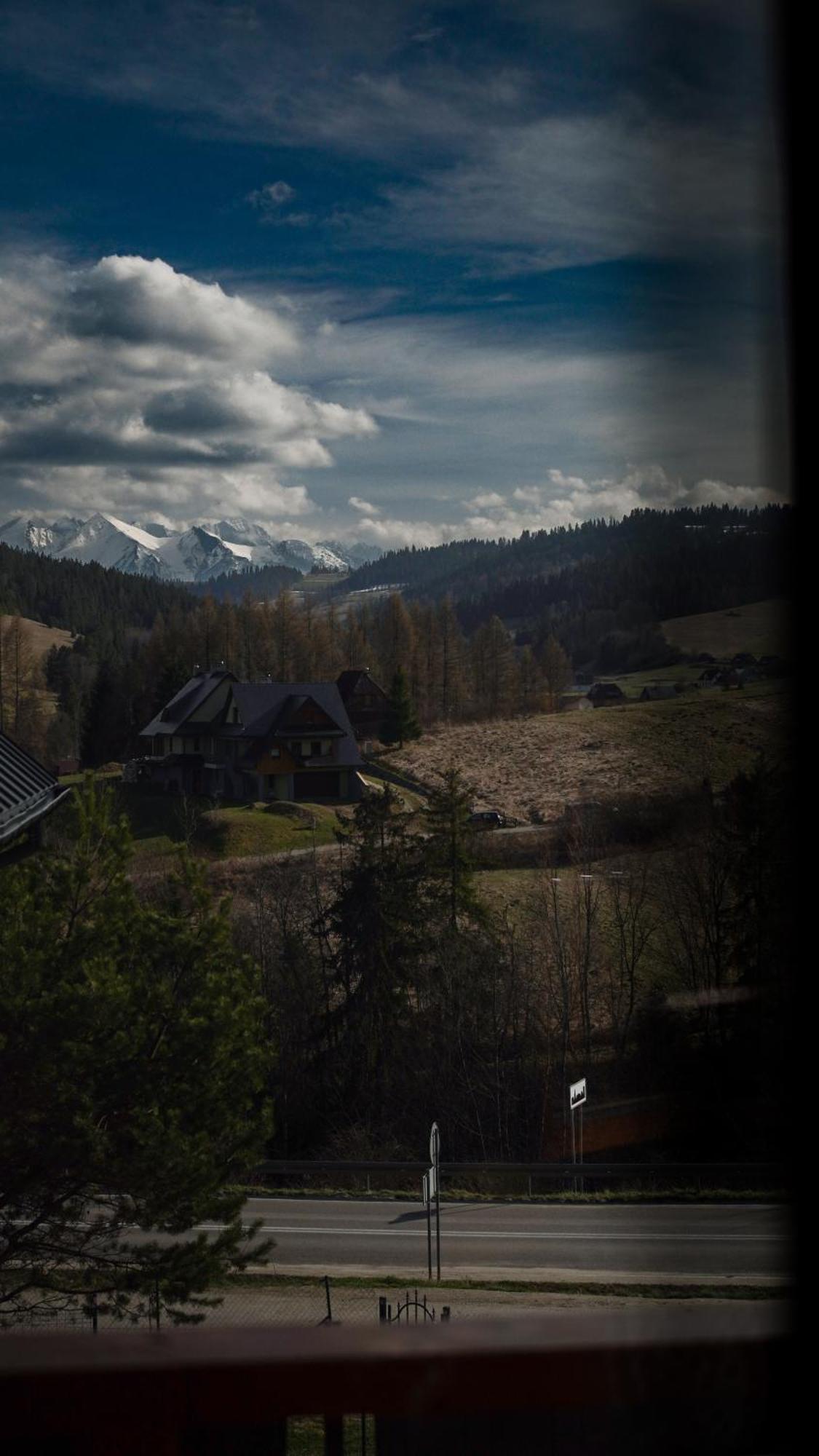 Houten Vakantiewoning "Reisnaarpolen" Royaal Ontbijt, Sauna En Hottub Czarna Góra Exterior foto
